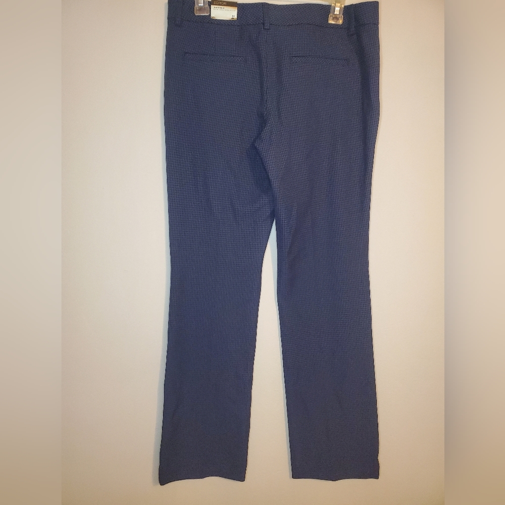 NWT Express size 8R straight Leg